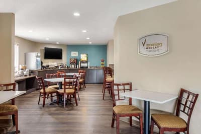 Comfort Inn Marietta-Atlanta near Ballpark-Galleri