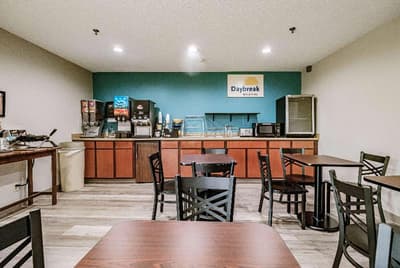 Days Inn by Wyndham Brunswick Bath Area