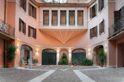 Unica Suites Roma