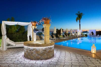 Pefkos View Suites & Maisonette