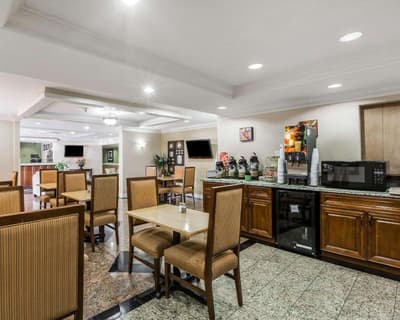 Quality Inn & Suites Atlanta Airport South