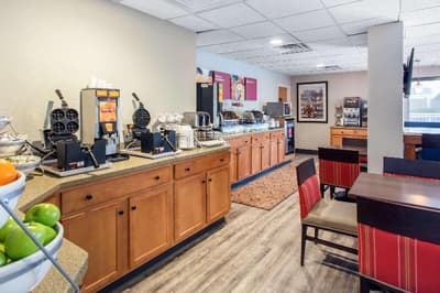 Comfort Suites Southport - Oak Island