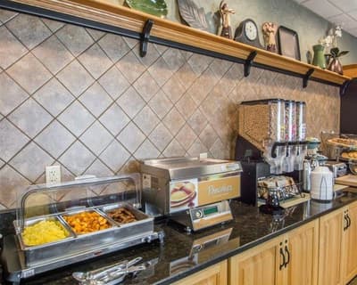 Quality Inn Geneseo Area