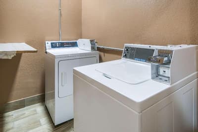 Rodeway Inn Carrollton I-35E