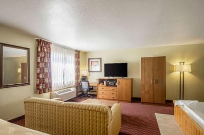Quality Inn Mineral Point