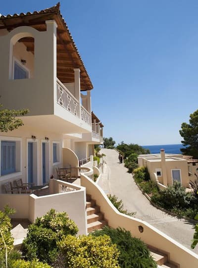 Alonissos Beach Bungalows & Suites Hotel