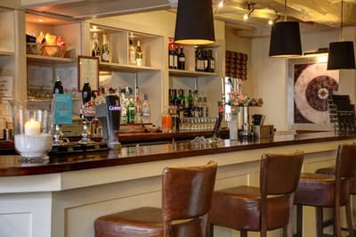 Rose & Crown Sure Hotel Collection by Best Western