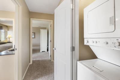 Stonebridge Village Condominiums