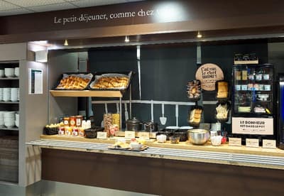 B&B HOTEL Paris Porte De La Villette