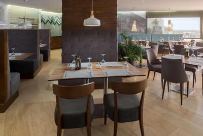 Pearly Grey Ocean Club