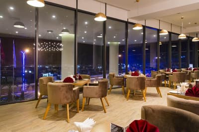 Star City Hotel & Condotel Beachfront Nha Trang