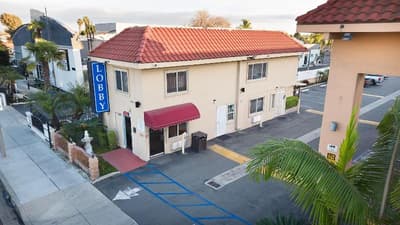 Rodeway Inn & Suites Norwalk