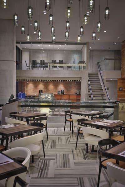 The B Hotel Quezon City