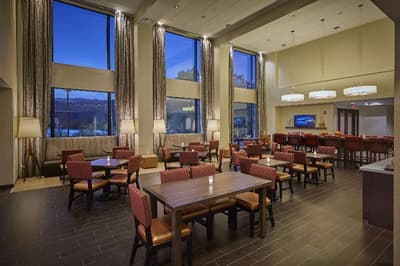 Hampton Inn and Suites Hood River, OR