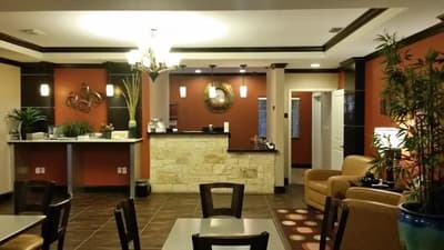 Knights Inn Three Rivers