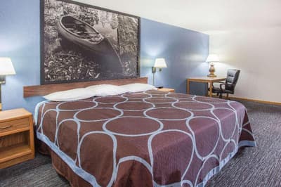 Super 8 by Wyndham Monmouth IL