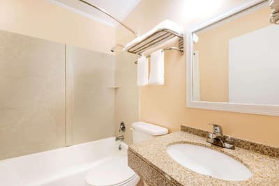 Knights Inn Mifflintown