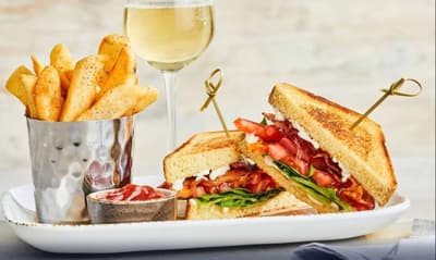 Courtyard Bismarck North