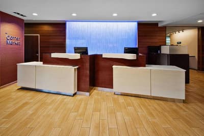 Fairfield Inn & Suites Athens