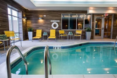 Fairfield Inn & Suites Lincoln Southeast