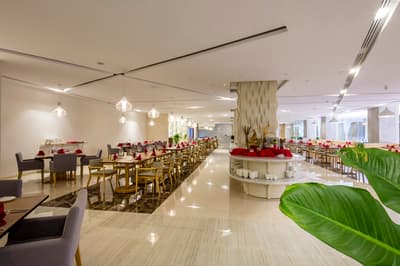 Diamond Bay Hotel Nha Trang