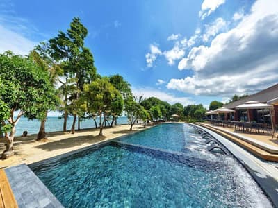 Astoria Palawan