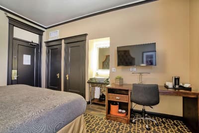 The Peery Salt Lake City DowntownTapestry C Hilton