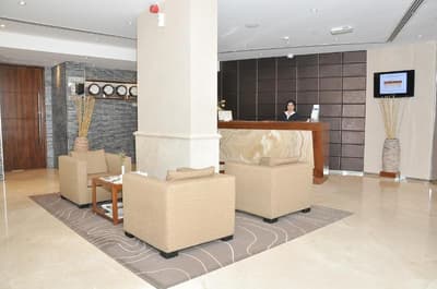 Phoenix Plaza Hotel Apartments