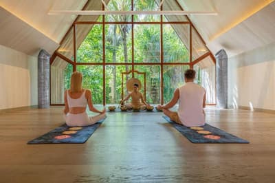 The St. Regis Maldives Vommuli Resort