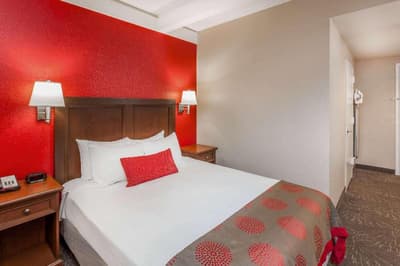 Ramada Hotel &Conference Center by Wyndham Hammond