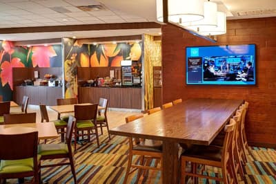 Fairfield Inn & Suites Detroit Troy