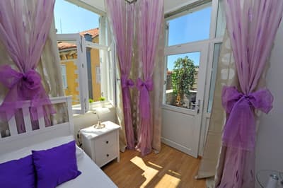 Nirvana Luxury Rooms