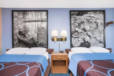Super 8 by Wyndham Little Falls