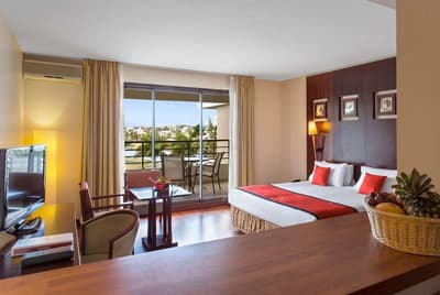 Ramada Hotel & Suites Noumea