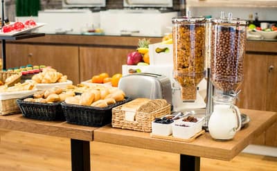 Belgrade Inn Garni Hotel