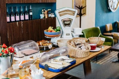 The Independente Suites & Terrace