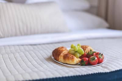 P&O Plac Zbawiciela 1