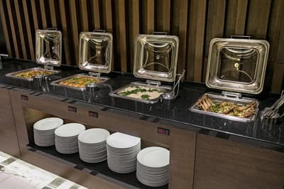 B Business Hotel & Spa