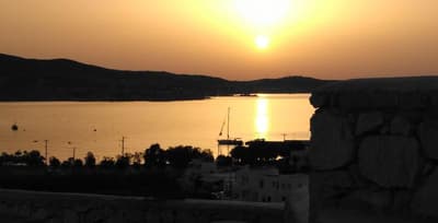 Milos Breeze