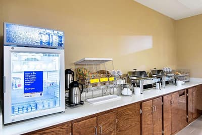 Comfort Inn & Suites Pine Bluff Area