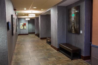 Holiday Inn Des Moines DTWN Mercy Area