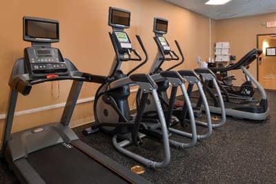 Holiday Inn Express Breezewood