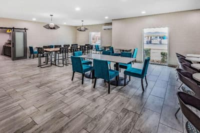 Hawthorn Suites by Wyndham Ardmore