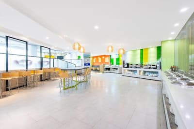 Holiday Inn Express Yangzhou City Center