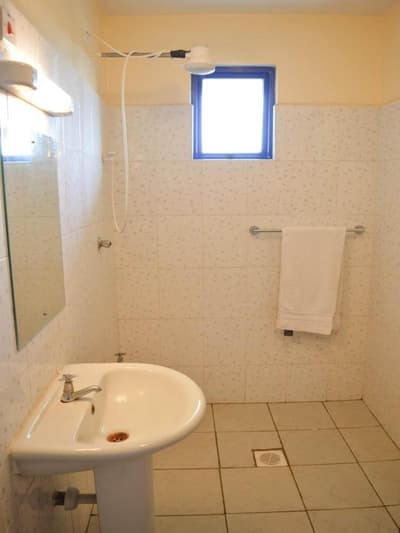 Konza City Tranzit Hotel