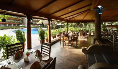 Uday Suites Garden Hotel