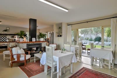 Hermanus Lodge on the Green