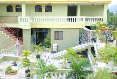 Pavillon Des Receptions Hotel