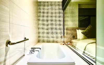 Lumi Hotel