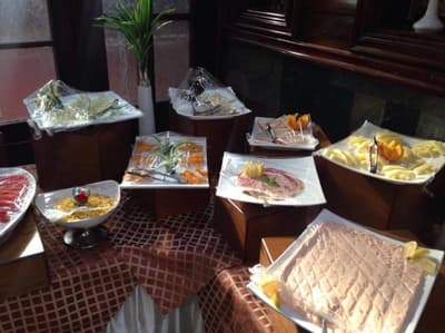 Jad Hotel Suites